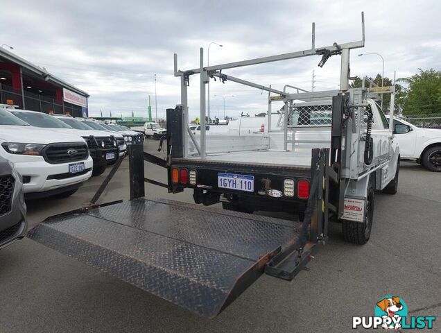 2019 TOYOTA HILUX WORKMATE TGN121R CAB CHASSIS