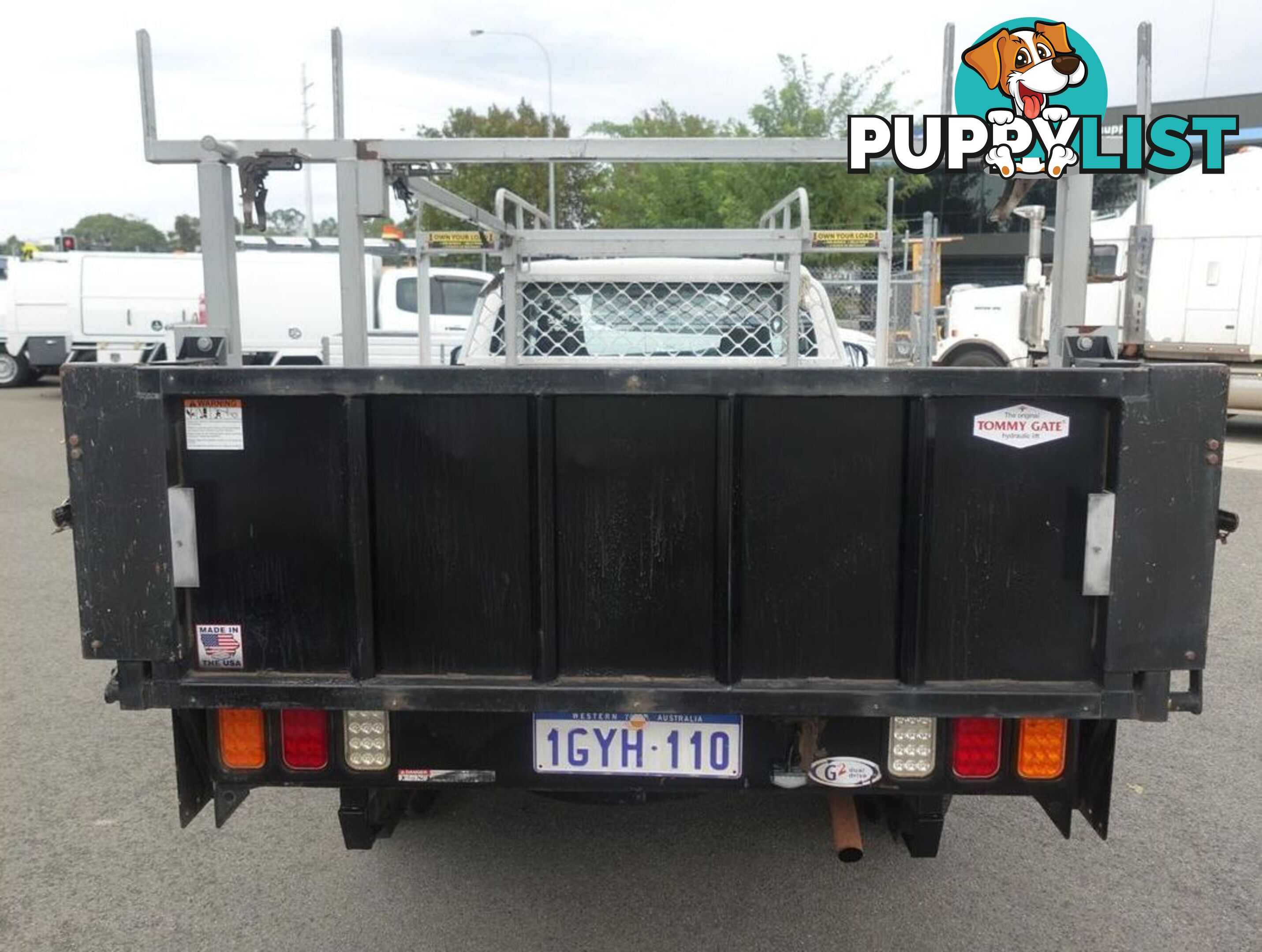 2019 TOYOTA HILUX WORKMATE TGN121R CAB CHASSIS