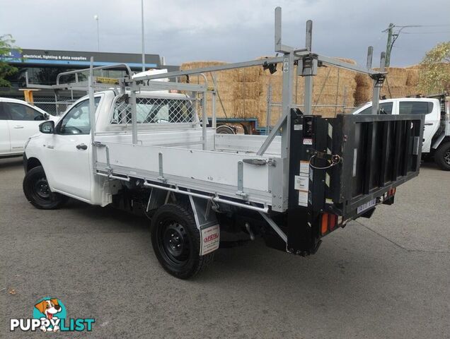 2019 TOYOTA HILUX WORKMATE TGN121R CAB CHASSIS