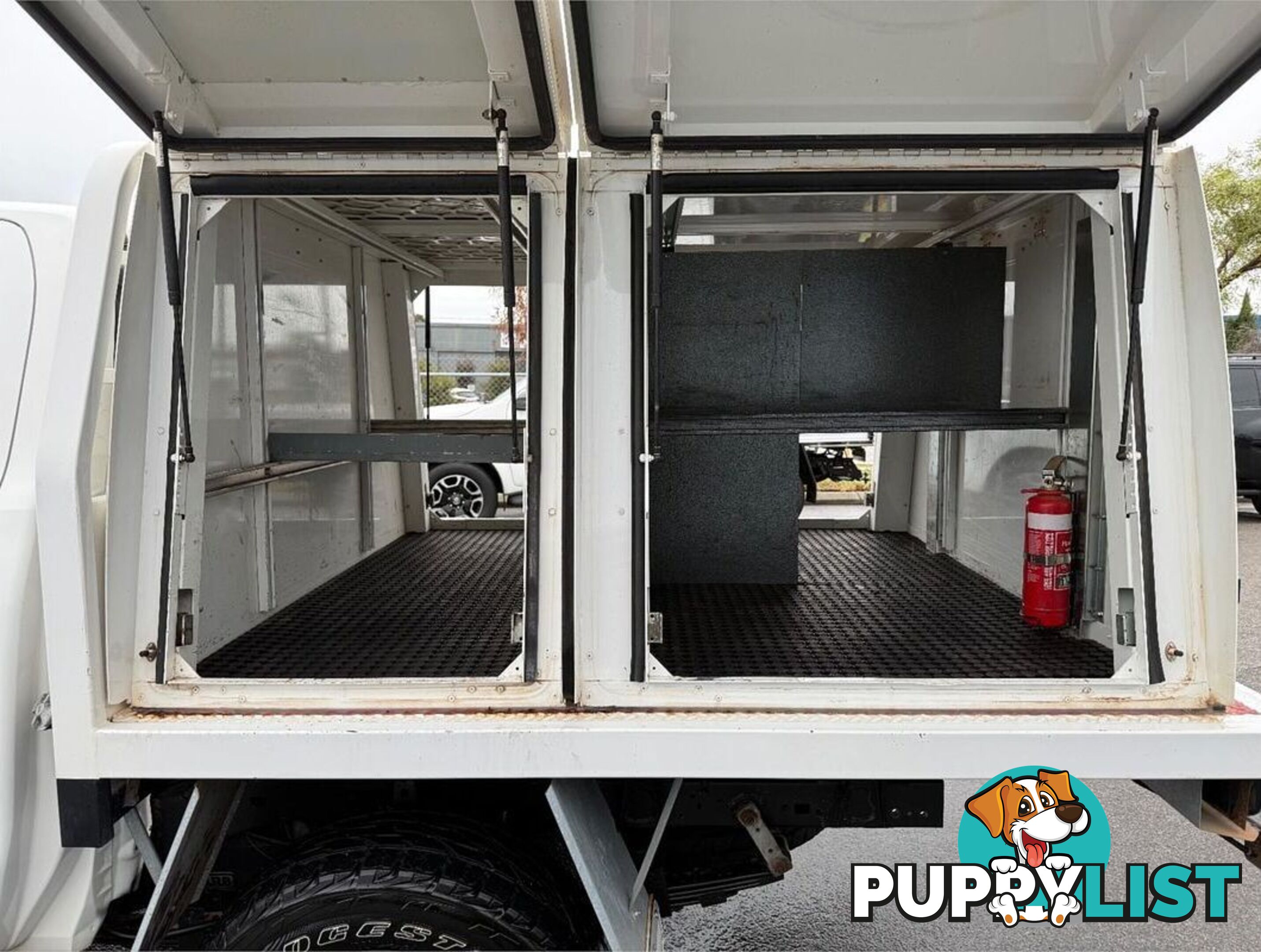 2019 TOYOTA HILUX SR GUN126R CAB CHASSIS