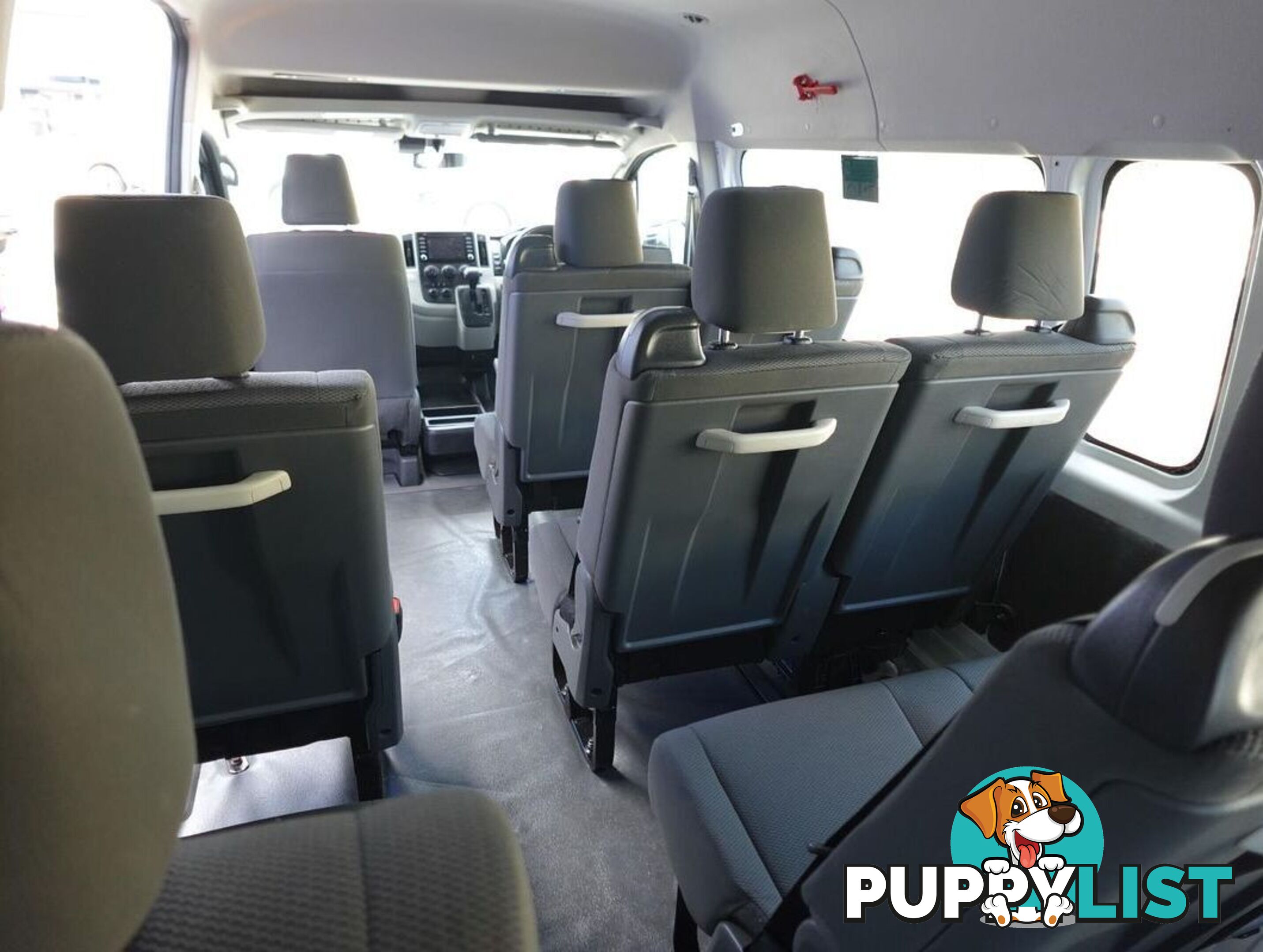 2020 TOYOTA HIACE COMMUTER GDH322R BUS