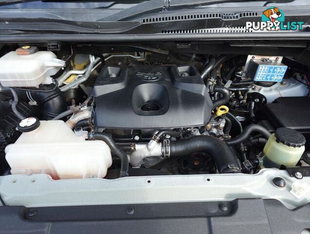 2020 TOYOTA HIACE COMMUTER GDH322R BUS