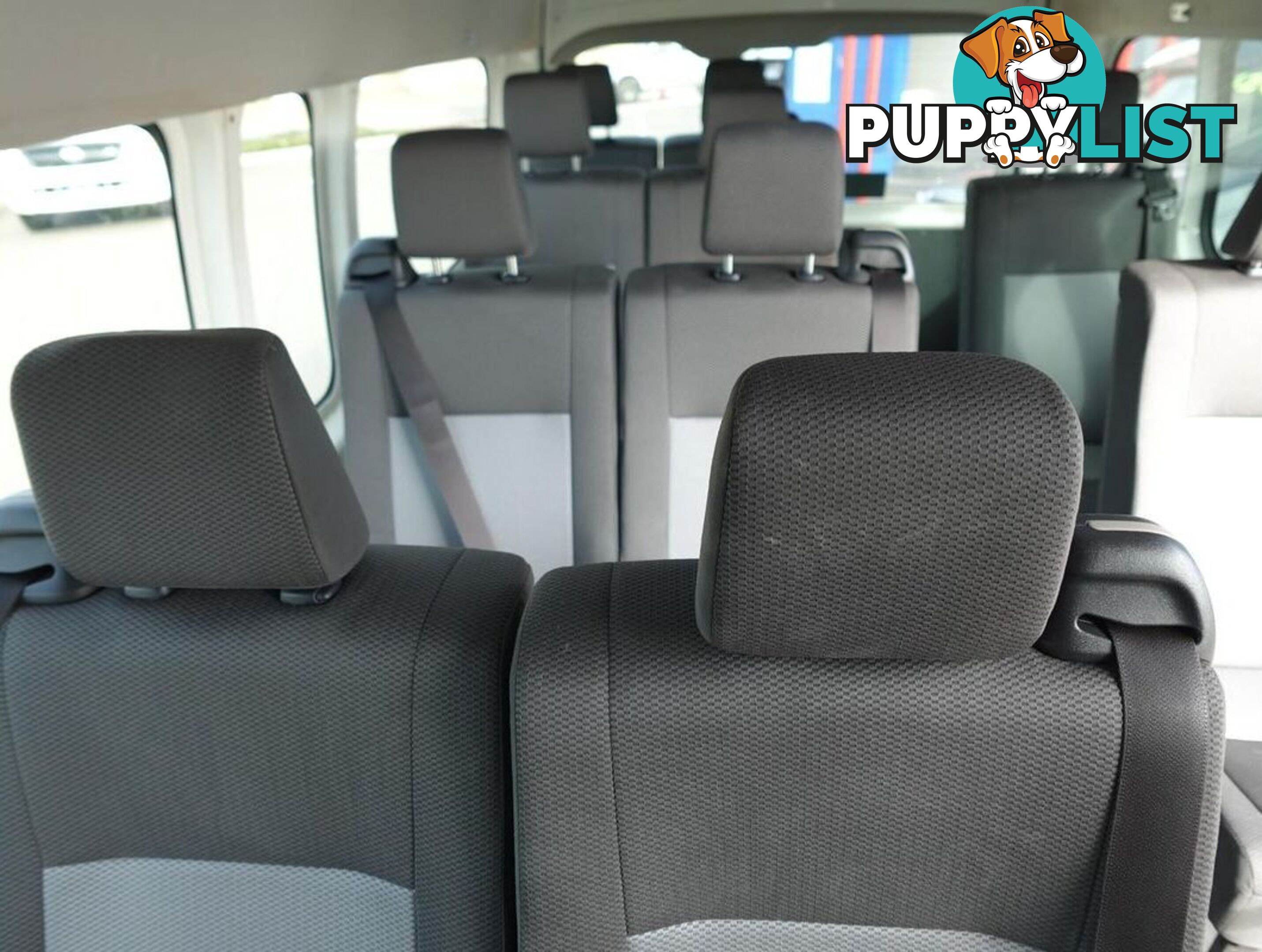 2020 TOYOTA HIACE COMMUTER GDH322R BUS