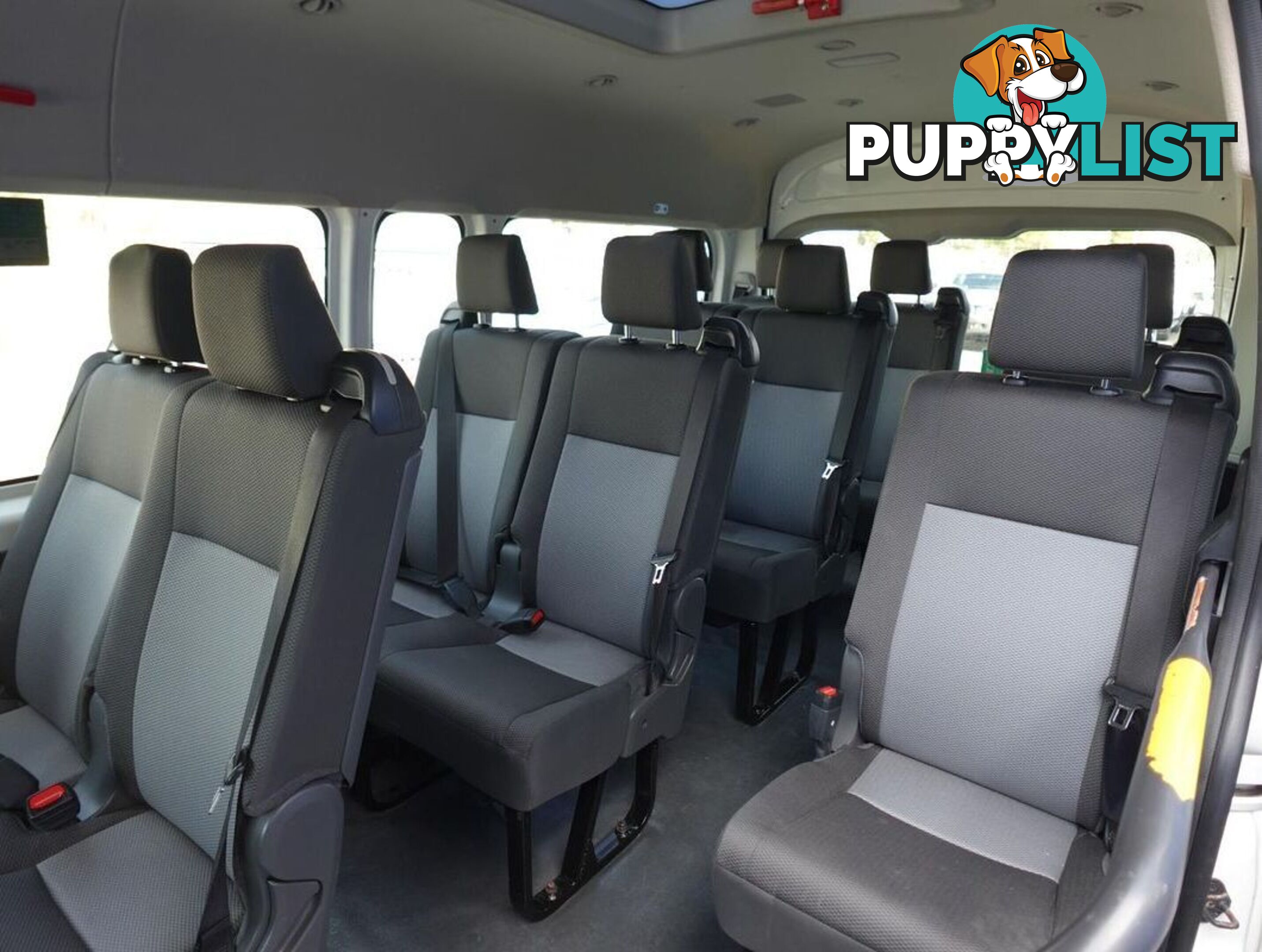 2020 TOYOTA HIACE COMMUTER GDH322R BUS