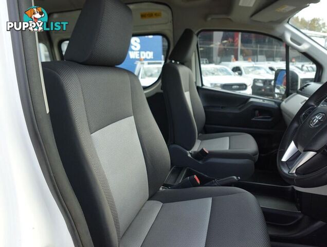 2020 TOYOTA HIACE COMMUTER GDH322R BUS