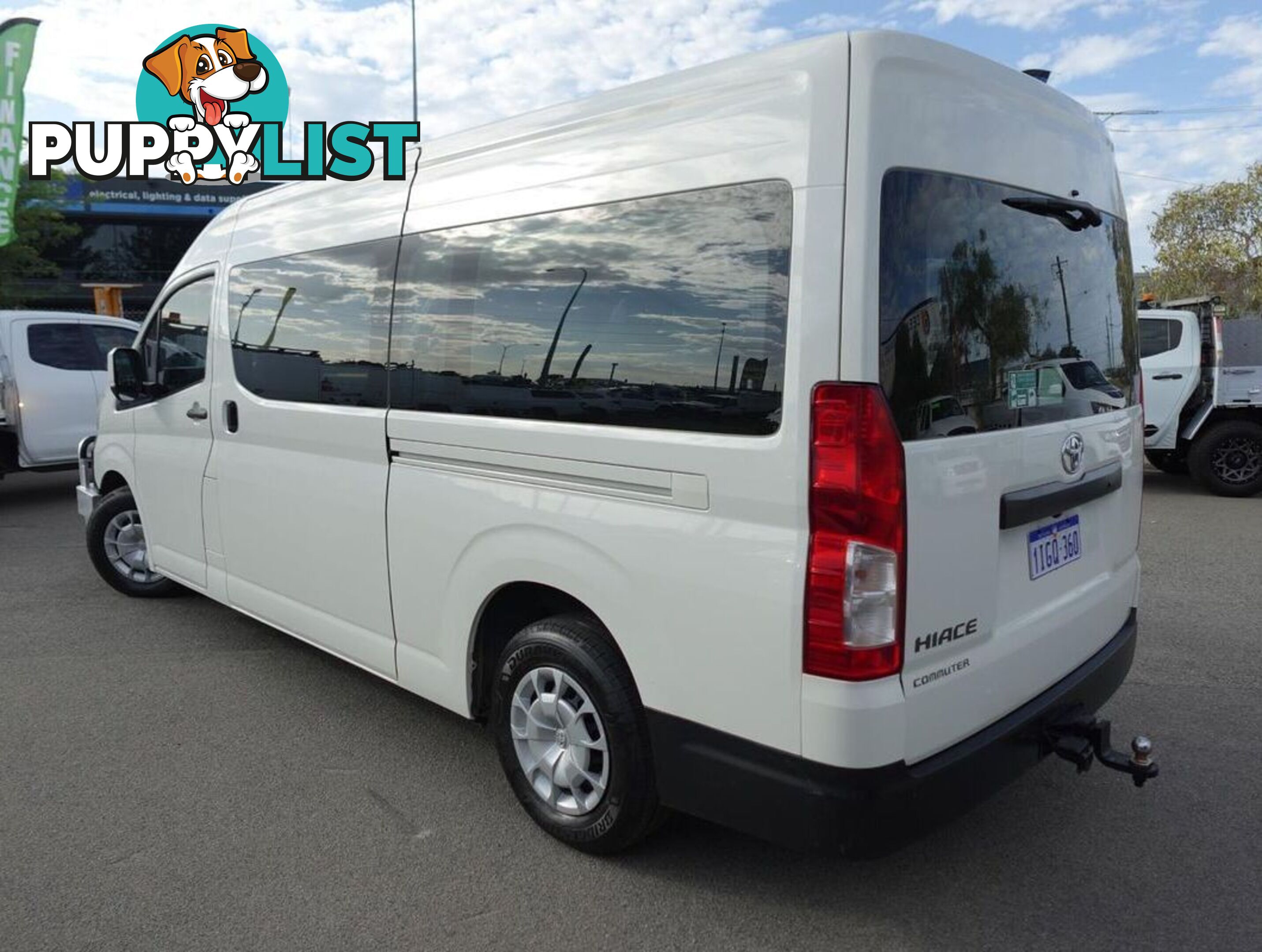 2020 TOYOTA HIACE COMMUTER GDH322R BUS