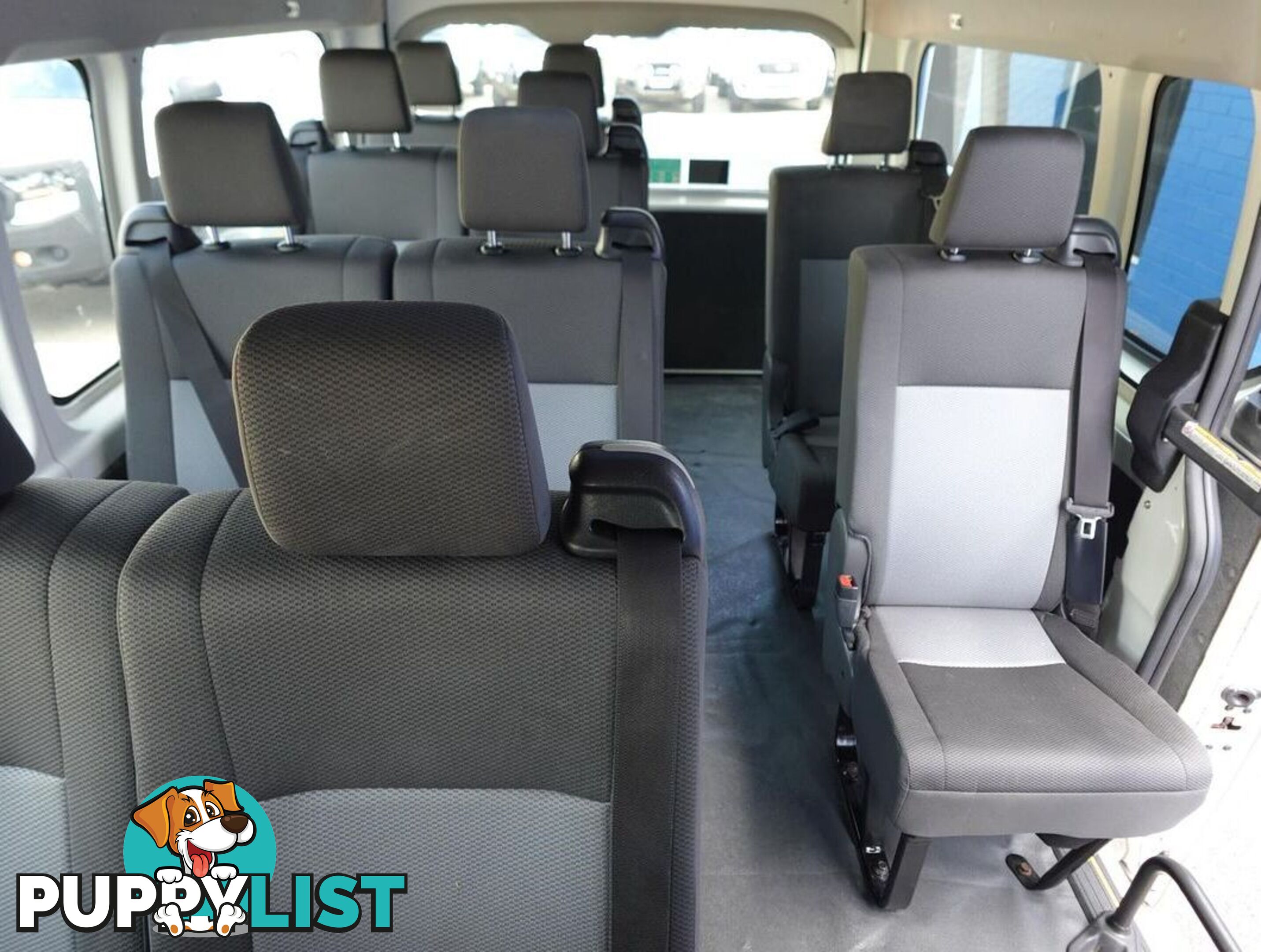 2020 TOYOTA HIACE COMMUTER GDH322R BUS