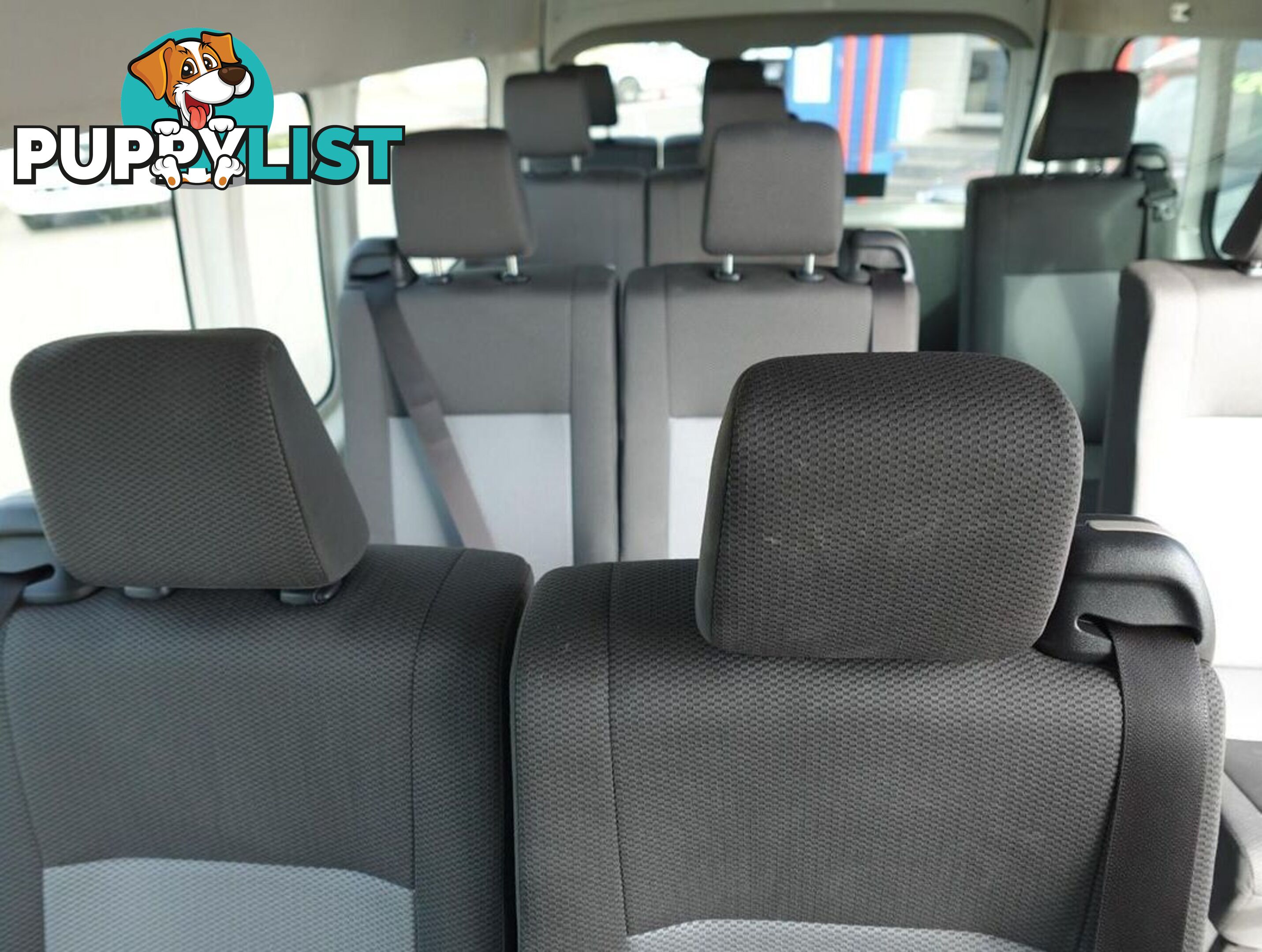 2020 TOYOTA HIACE COMMUTER GDH322R BUS