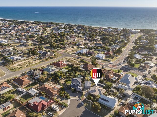 15 Mousehole Crecent YANCHEP WA 6035