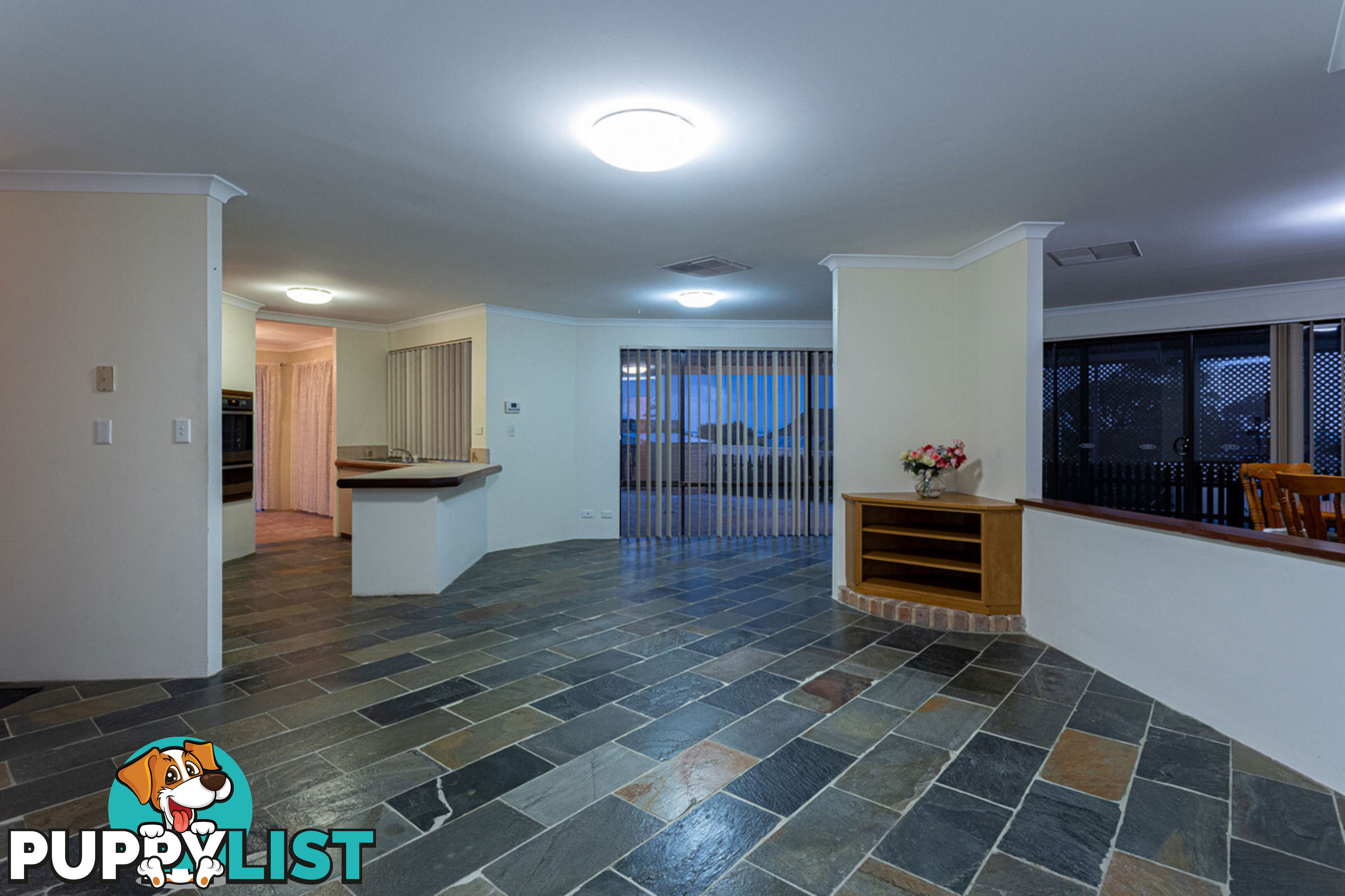 8 Totnes Grove YANCHEP WA 6035