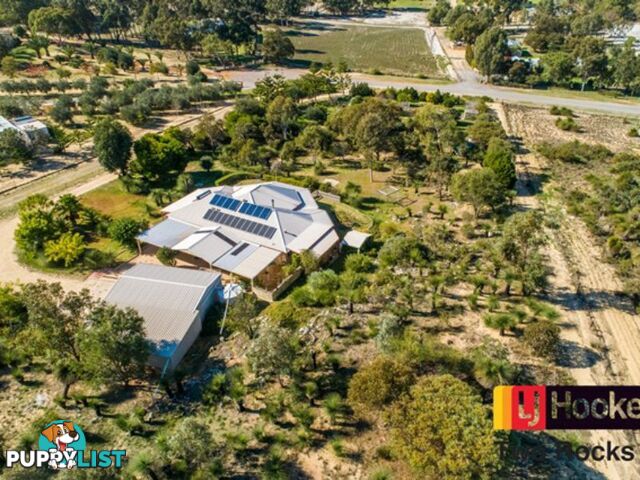 33 Linda Grove GABBADAH WA 6041