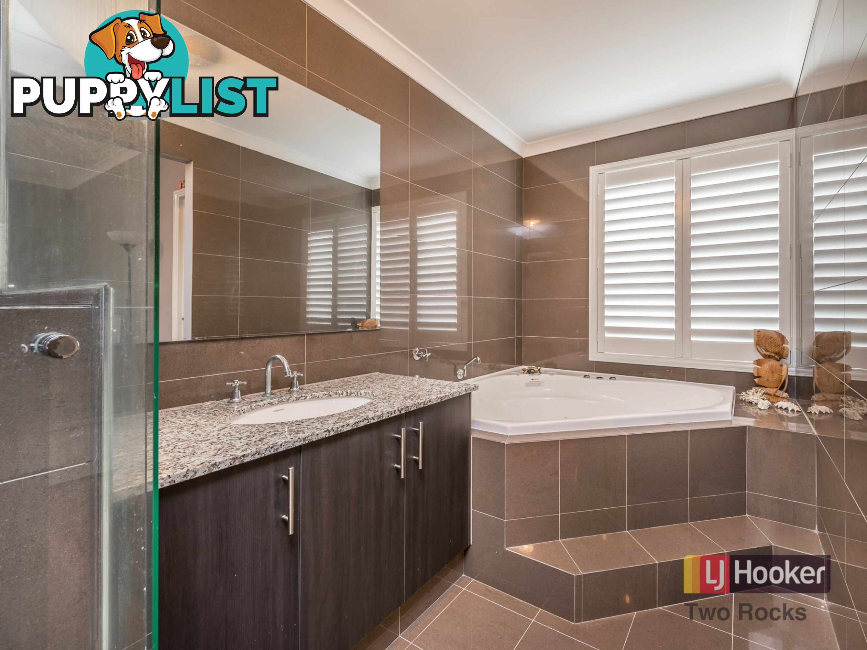 10 Clearview Street YANCHEP WA 6035