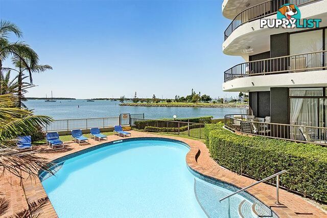 Broadwater Shores 9 Bayview Street Runaway Bay QLD 4216