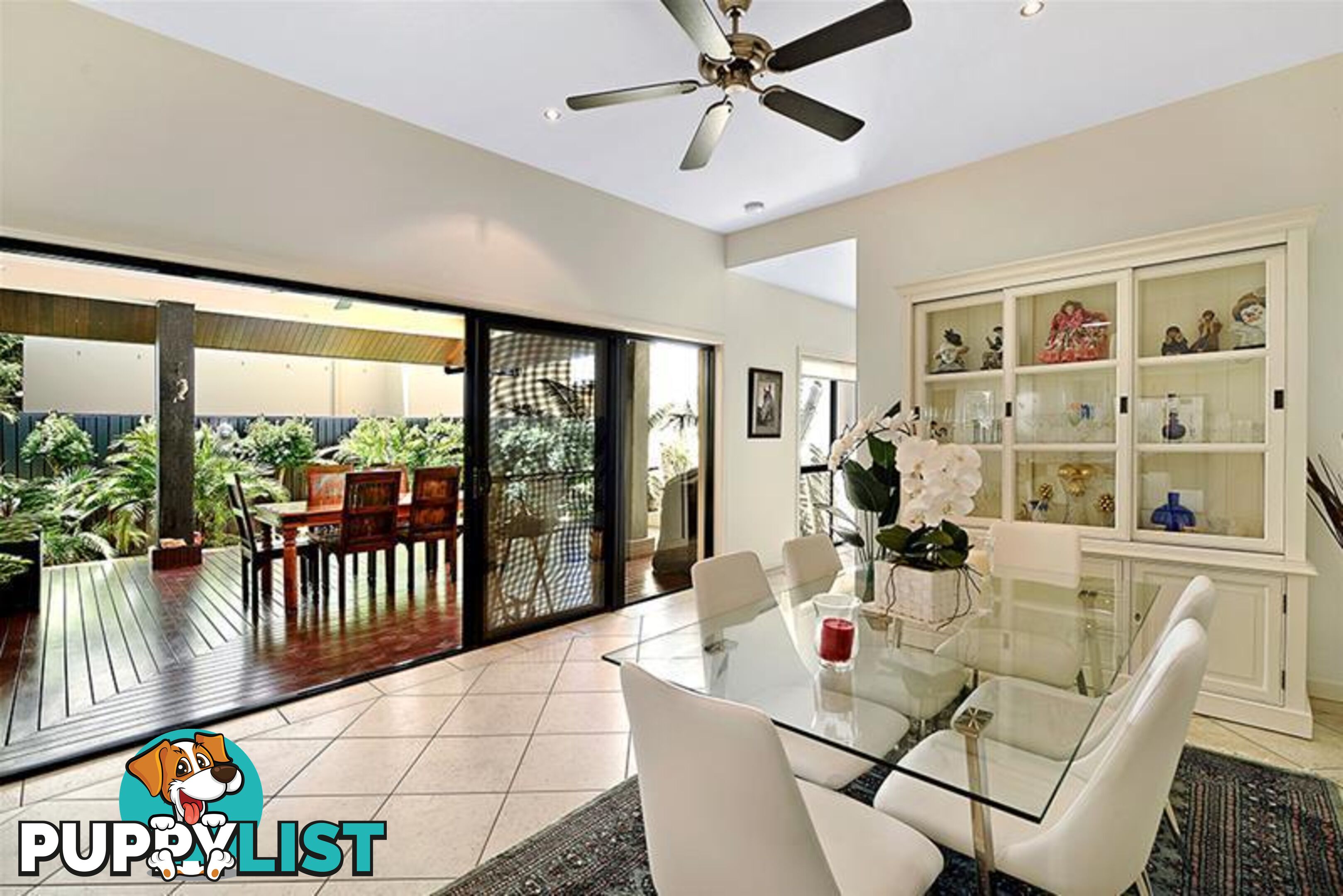 2/9A Greer Terrace Southport QLD 4215