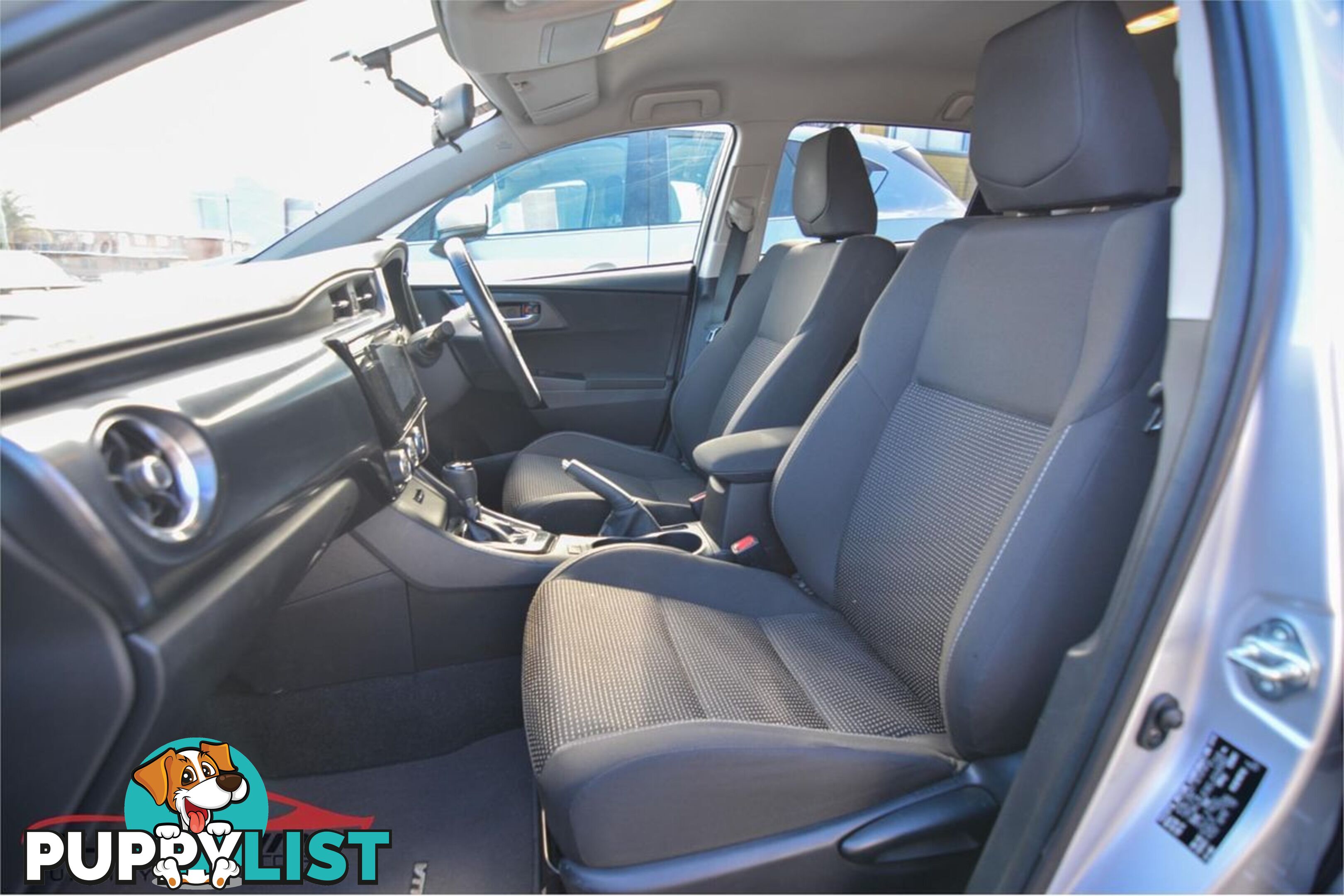 2018 TOYOTA COROLLA ASCENT SPORT ZRE182R MY17 5D HATCHBACK