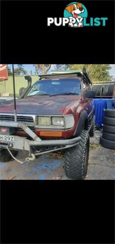 1992 TOYOTA LANDCRUISER GXL (4X4)  SUV, 4 DOORS, 8 SEATS