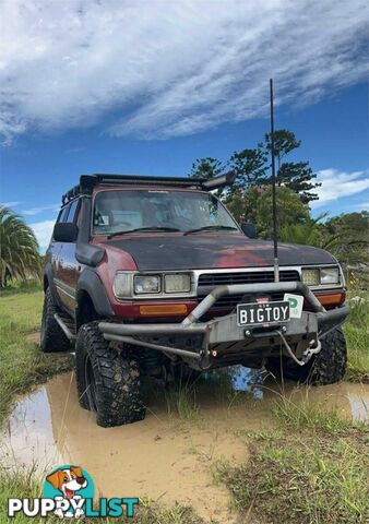 1992 TOYOTA LANDCRUISER GXL (4X4)  SUV, 4 DOORS, 8 SEATS