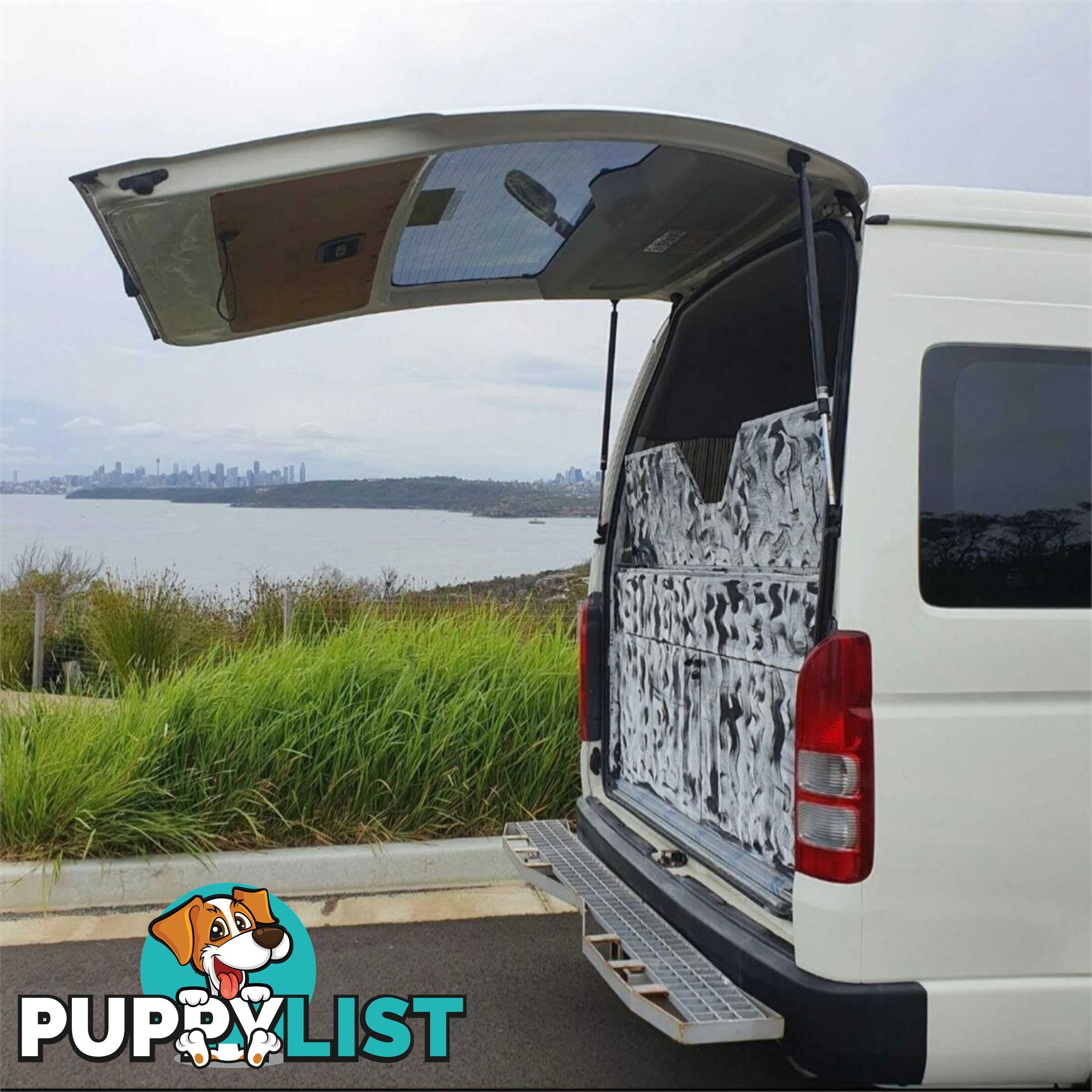 2009 TOYOTA HIACE COMMUTER TRH223R MY07 UPGRADE PEOPLE MOVER, 3 DOORS, 14 SEATS