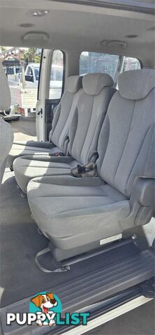 2010 KIA CARNIVAL S VQ MY11 WAGON, 4 DOORS, 8 SEATS
