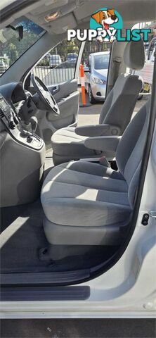 2010 KIA CARNIVAL S VQ MY11 WAGON, 4 DOORS, 8 SEATS