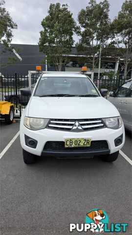 2014 MITSUBISHI TRITON GLX MN MY15 UTE TRAY, 2 DOORS, 3 SEATS