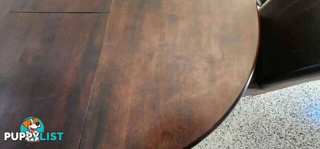 Elegant Dark Wood Dining Table with 6 Leather Chairs Good Condition