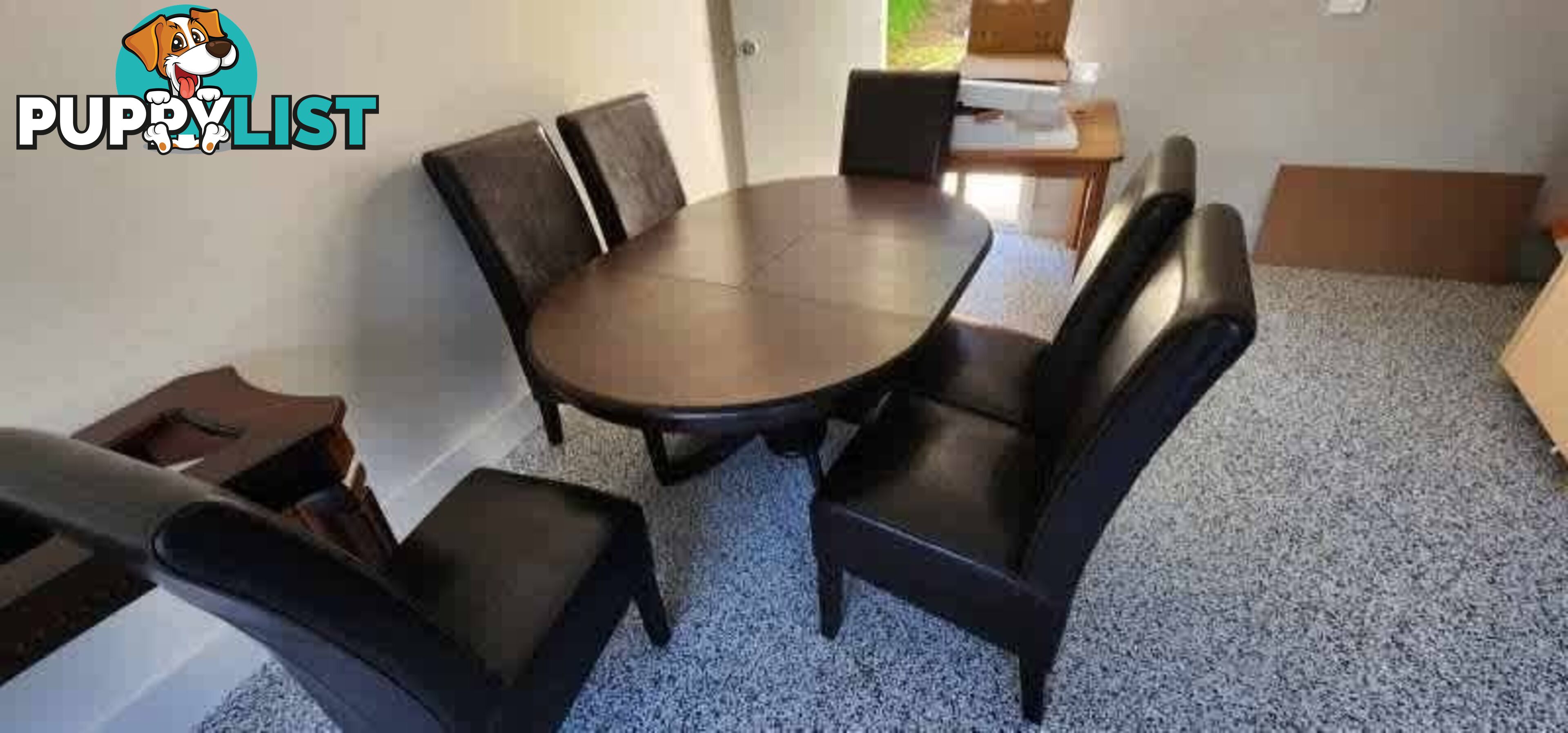 Elegant Dark Wood Dining Table with 6 Leather Chairs Good Condition
