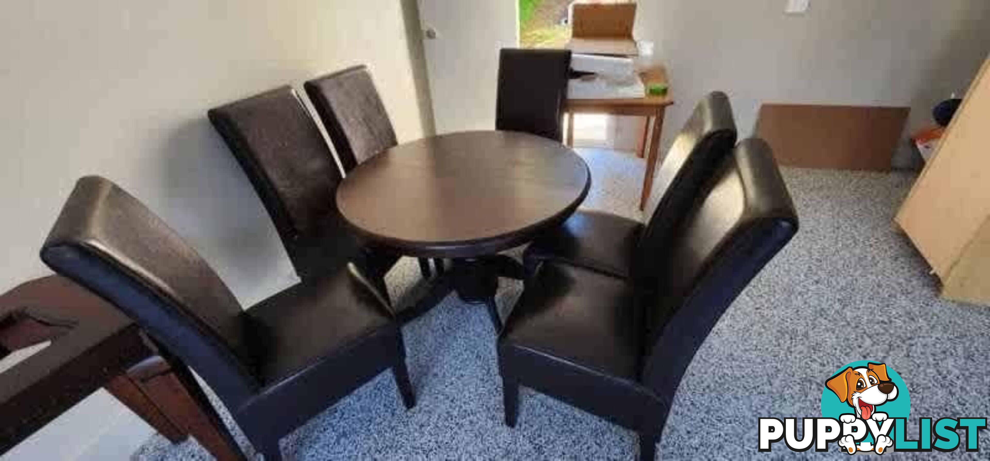 Elegant Dark Wood Dining Table with 6 Leather Chairs Good Condition
