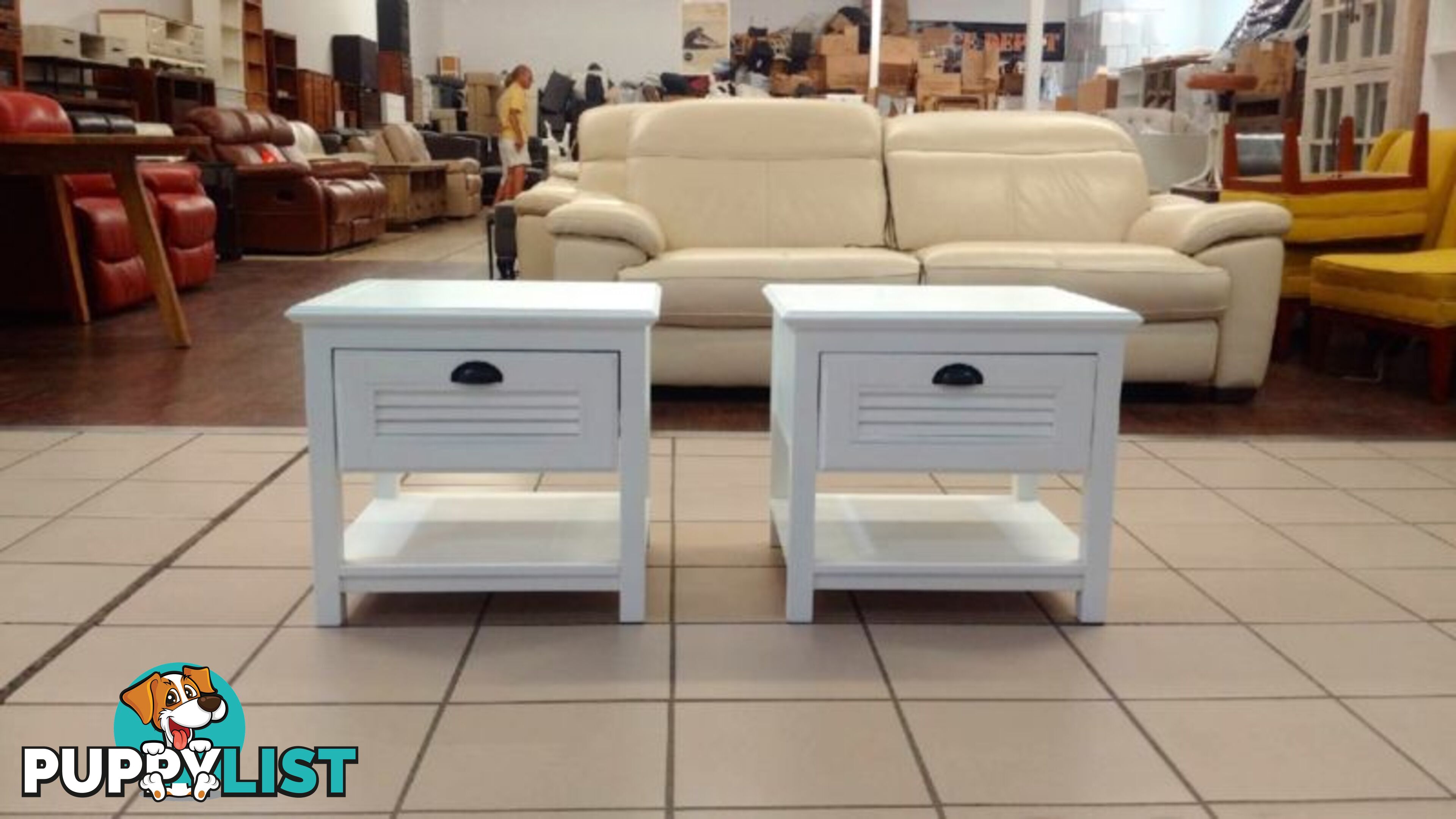 1 DRAWER BEDSIDE TABLE (WHITE)