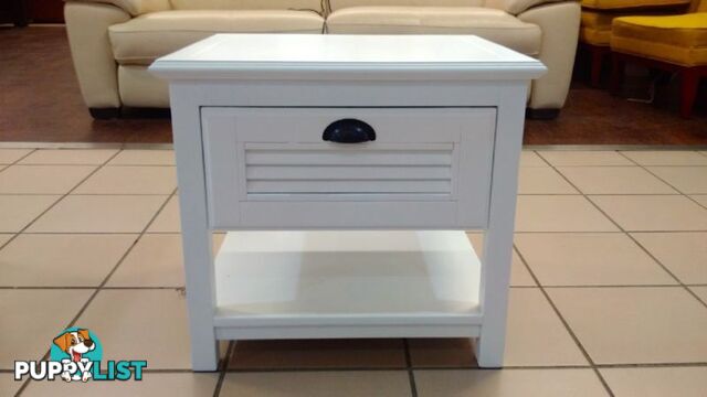 1 DRAWER BEDSIDE TABLE (WHITE)