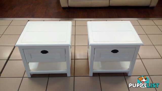 1 DRAWER BEDSIDE TABLE (WHITE)