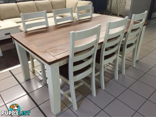 CLEARANCE - SNOWY RIVER DINING SET (7 PIECES)