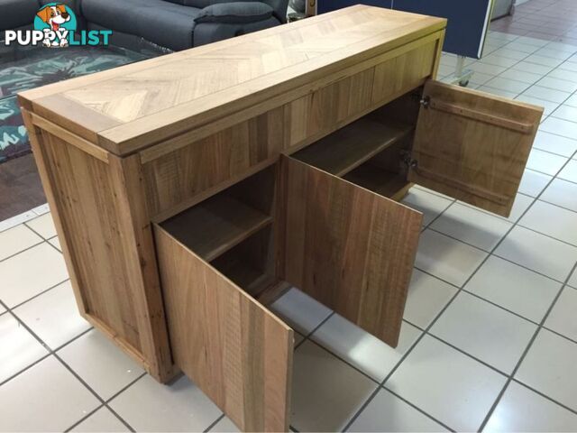 DAWSON BUFFET TASMANIAN HARDWOOD