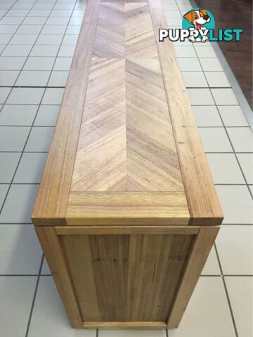 DAWSON BUFFET TASMANIAN HARDWOOD