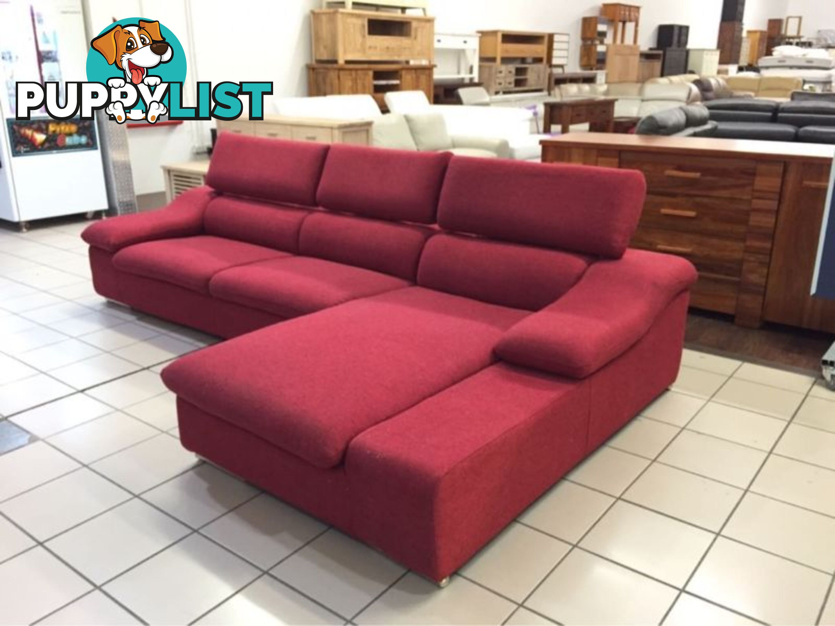 CLEARANCE 3 SEATER + CHAISE W/ADJUSTABLE HEADRESTS