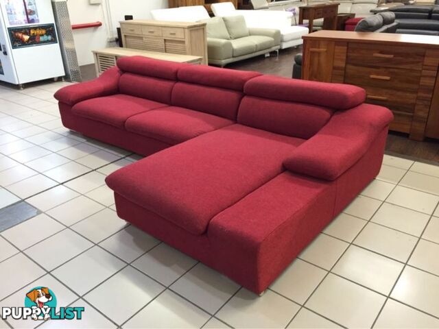 CLEARANCE 3 SEATER + CHAISE W/ADJUSTABLE HEADRESTS