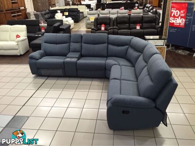 DIESEL MODULAR LOUNGE SUITE W/2 RECLINERS