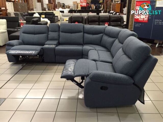 DIESEL MODULAR LOUNGE SUITE W/2 RECLINERS