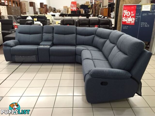 DIESEL MODULAR LOUNGE SUITE W/2 RECLINERS