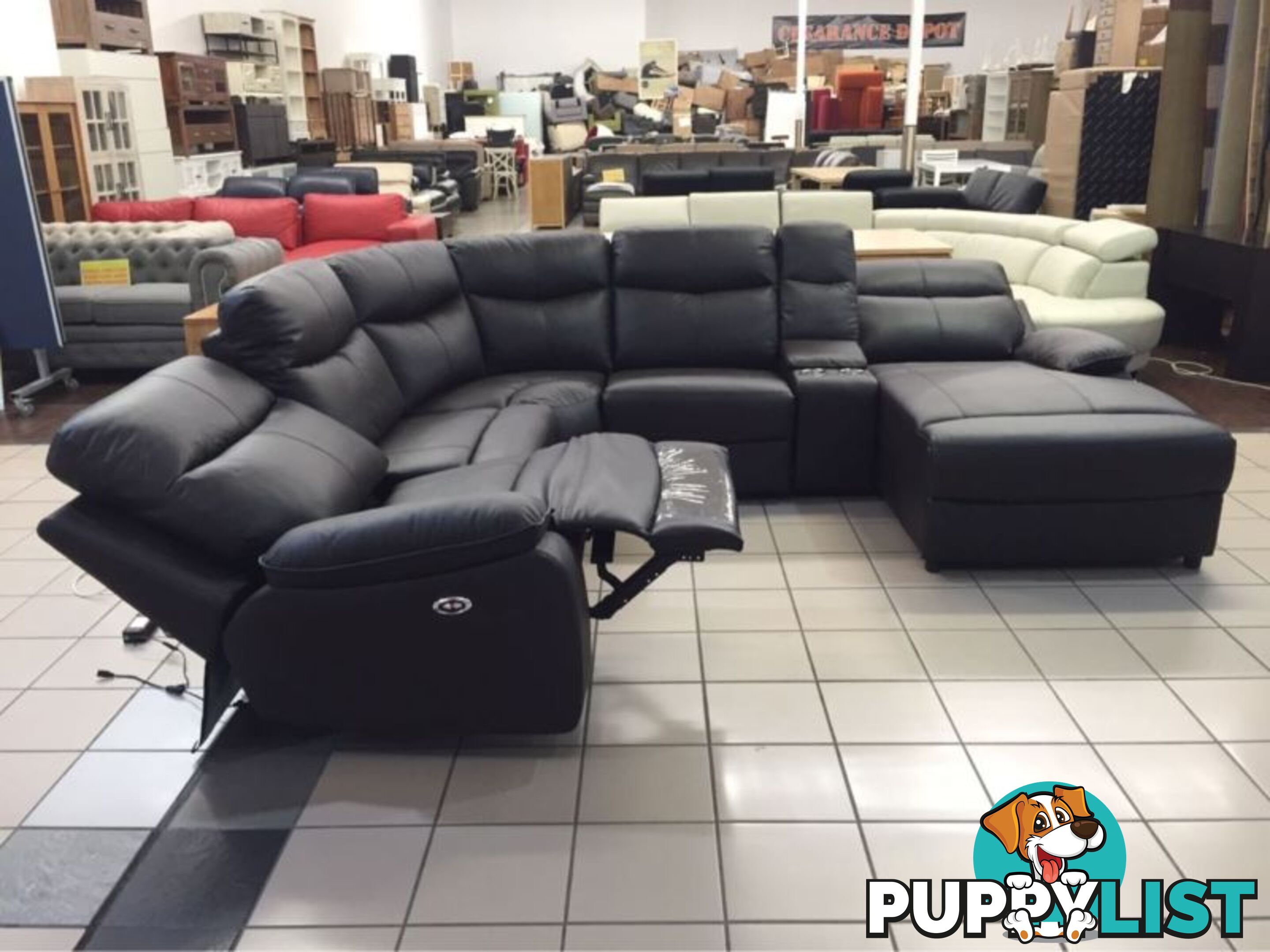 GENIUNE LEATHER - CORNER LOUNGE W/2 RECLINERS