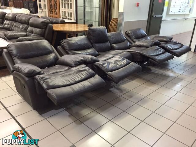 CLEARANCE 100% LEATHER 3 SEATER + 2 ARMCHAIRS ELECTRIC RECLINER