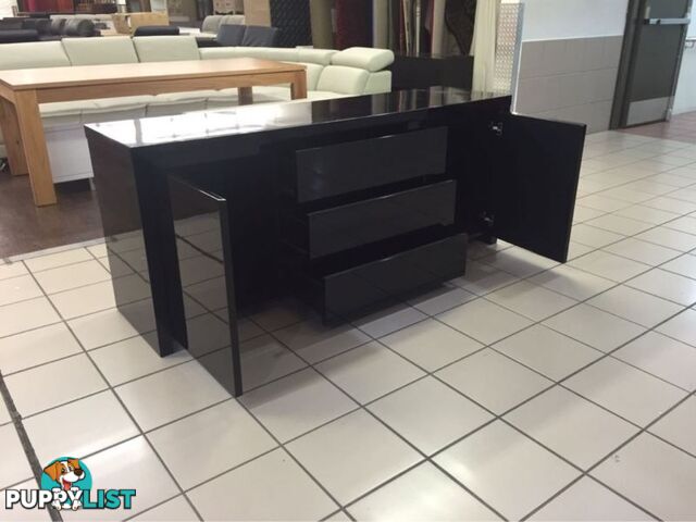 2 DOOR 3 DRAWER BLACK GLOSS BUFFET