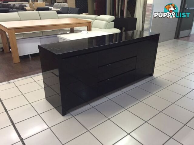 2 DOOR 3 DRAWER BLACK GLOSS BUFFET