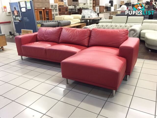 100% LEATHER - 2.5 SEATER + CHAISE (RED)