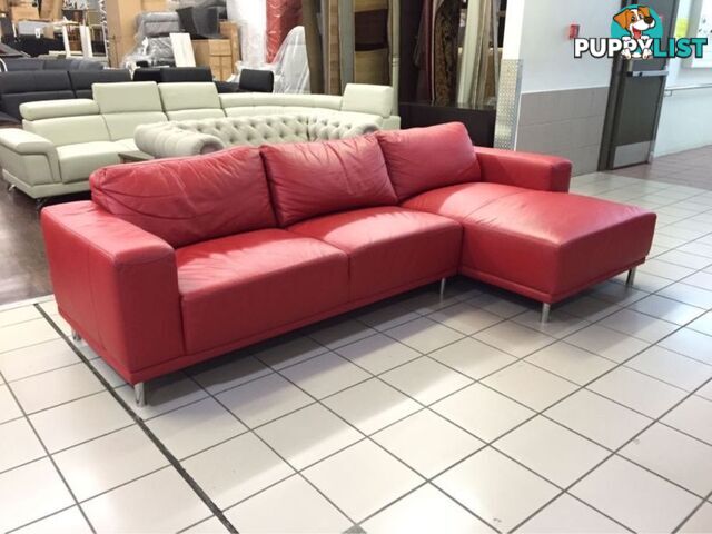 100% LEATHER - 2.5 SEATER + CHAISE (RED)