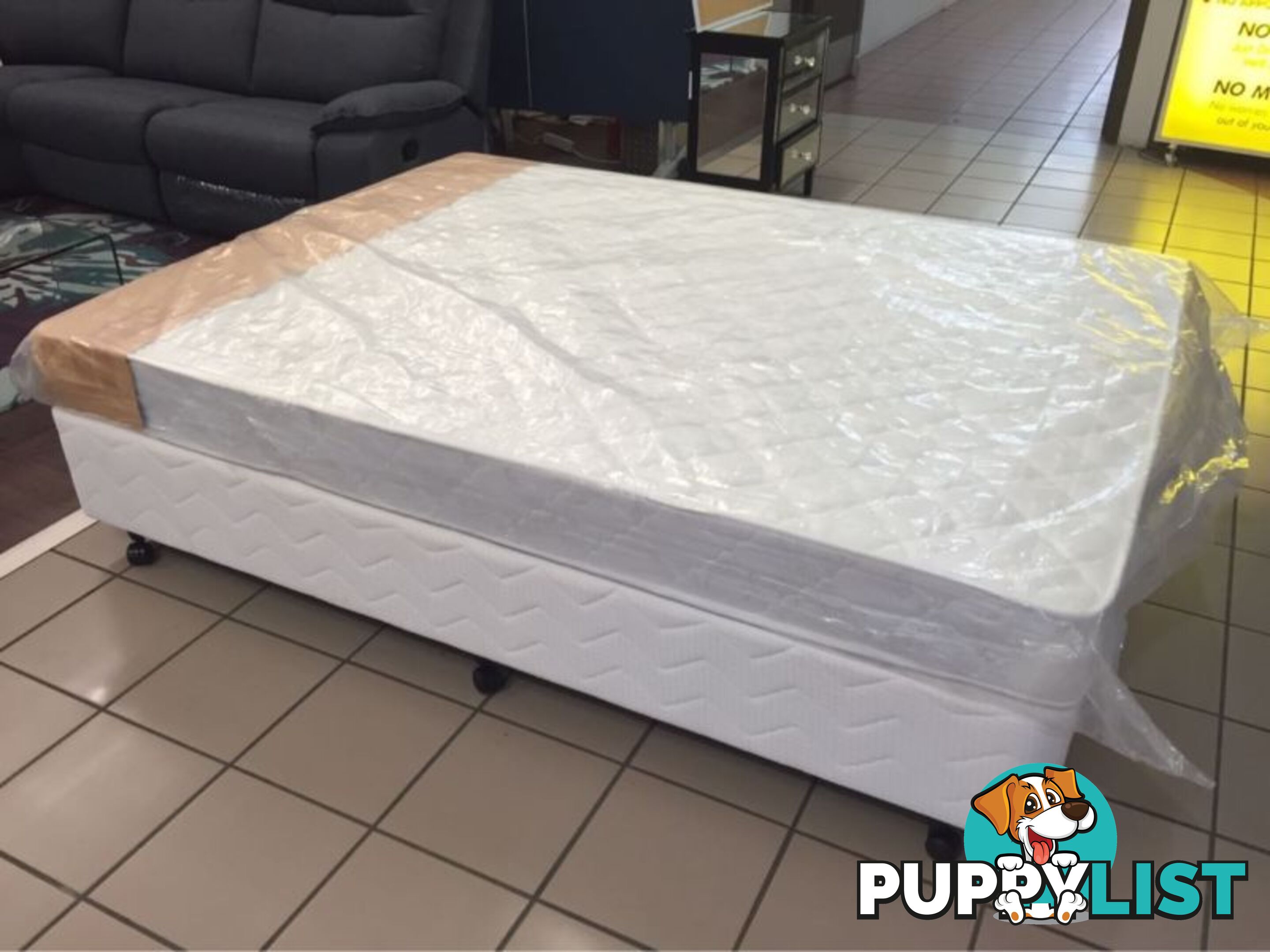 BRAND NEW QEEN MATTRESS