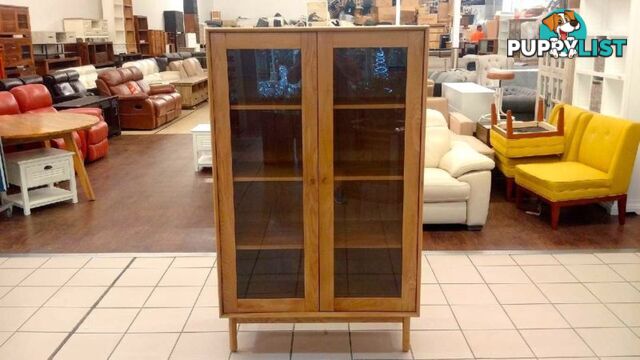 OAK RETRO STYLE DISPLAY CABINET