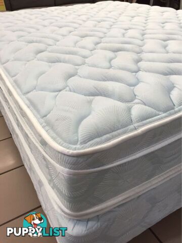 BRAND NEW SLEEPMAKER HOTEL PLUSH II