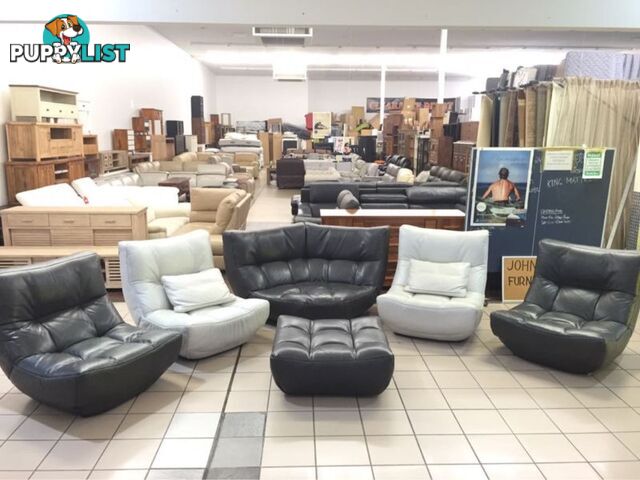 CLEARANCE 100% LEATHER SET 4 CHAIRS+CORNER+OTTOMAN + 2 CUSHIONS