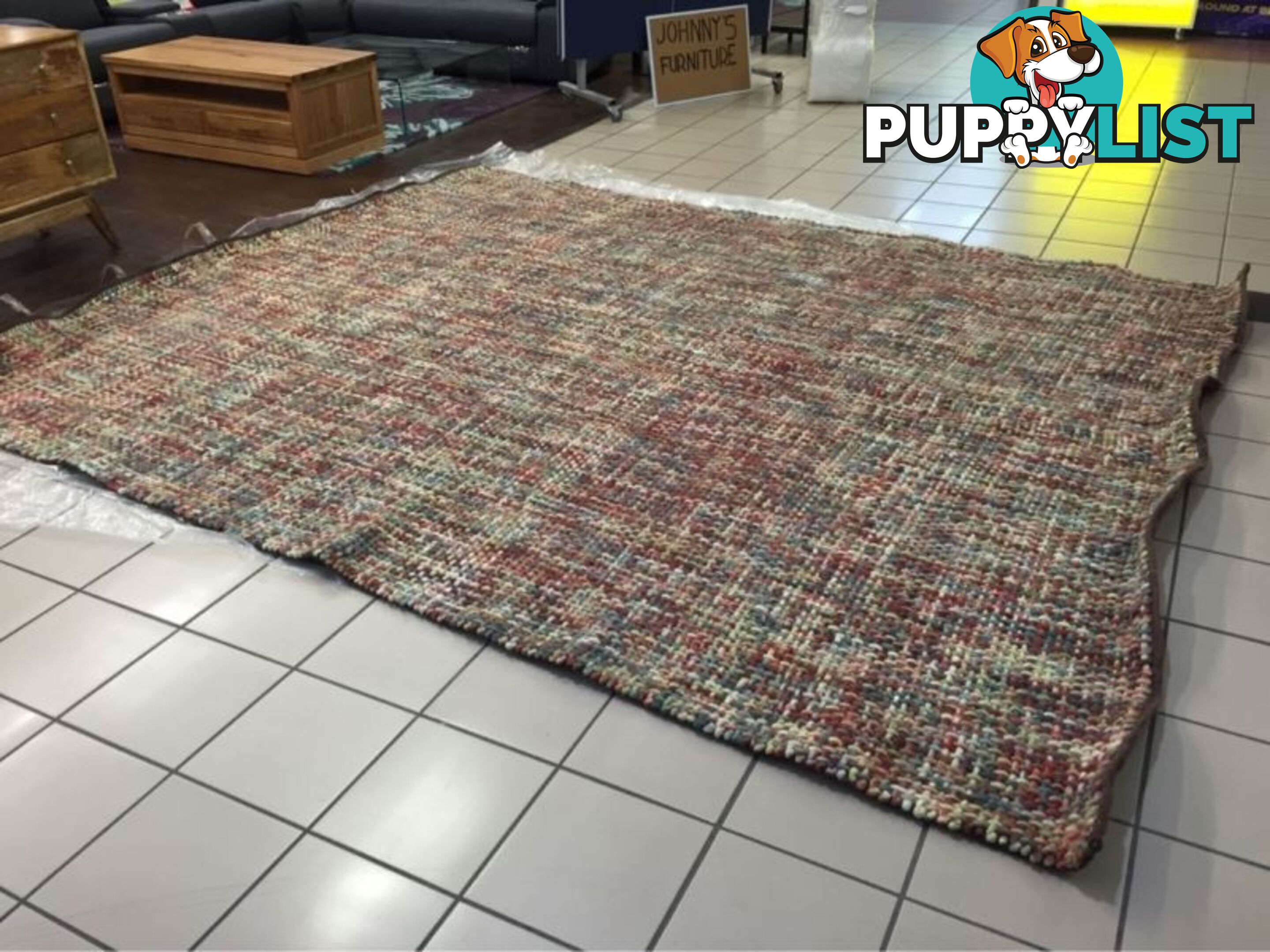 CLEARANCE 100% WOOL RUG 3.5 X 3 METRES